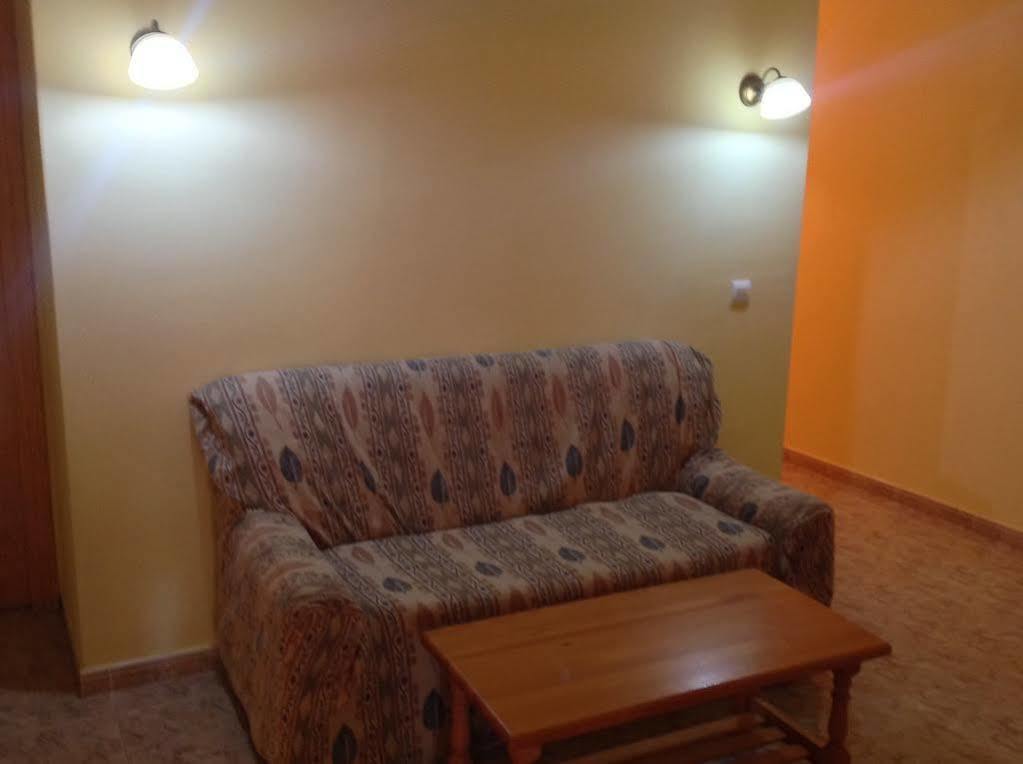 Hostal Julio Trujillo Ngoại thất bức ảnh