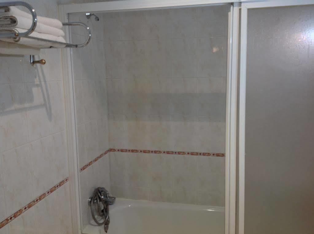 Hostal Julio Trujillo Ngoại thất bức ảnh